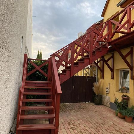Takacs Vendeghaz Appartement Sopron Buitenkant foto