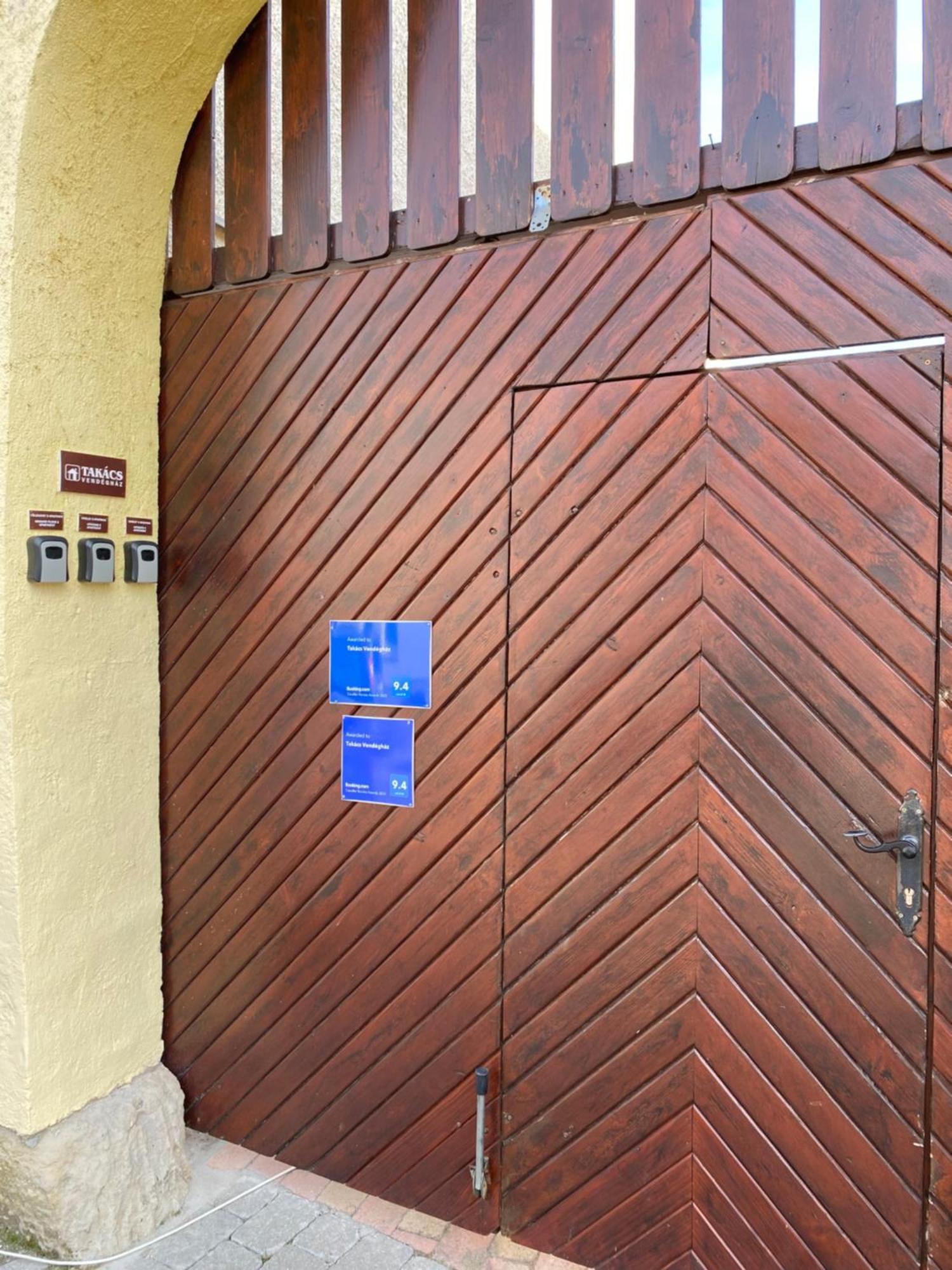 Takacs Vendeghaz Appartement Sopron Buitenkant foto